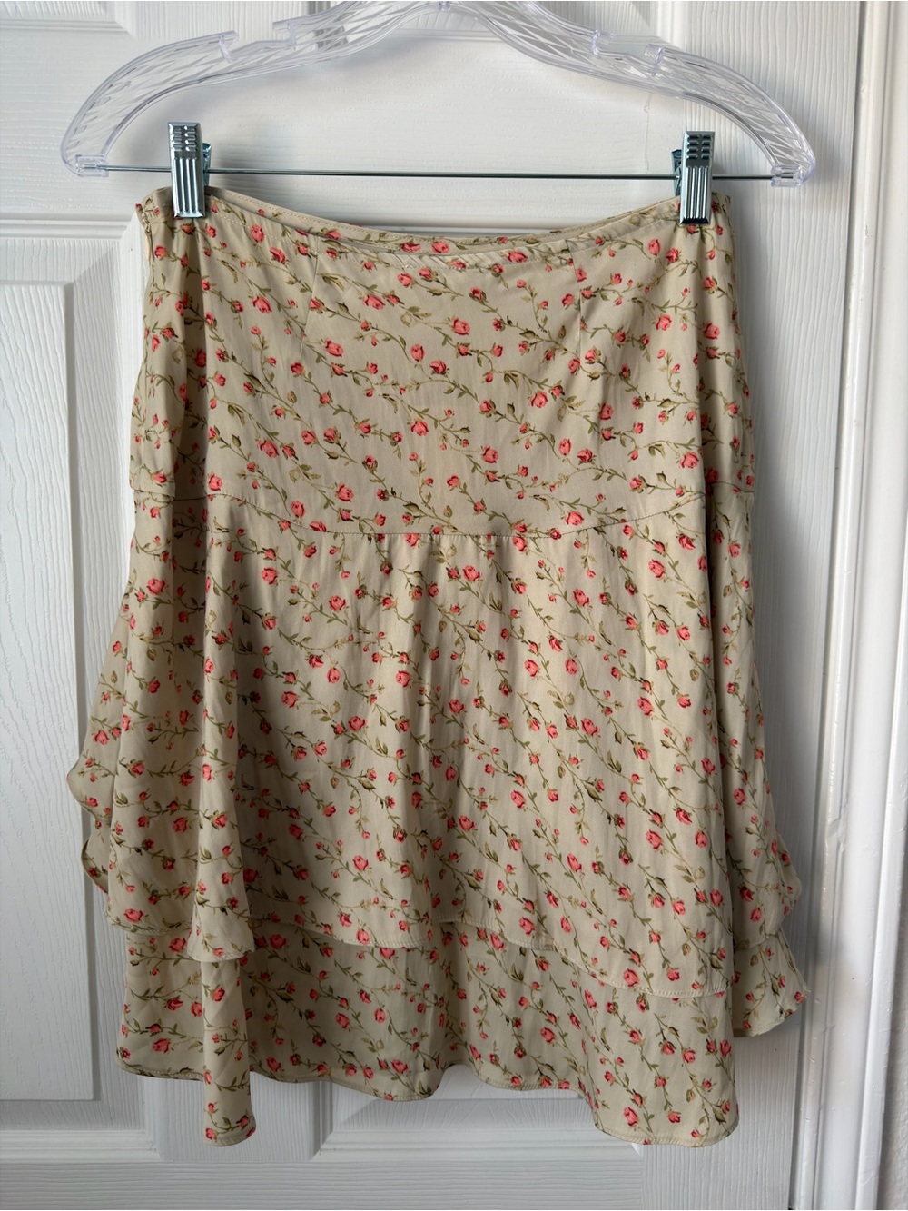 NWT Kimchi Blue Botanical Floral Ruffle Mini Skirt Size M - Picture 3 of 11